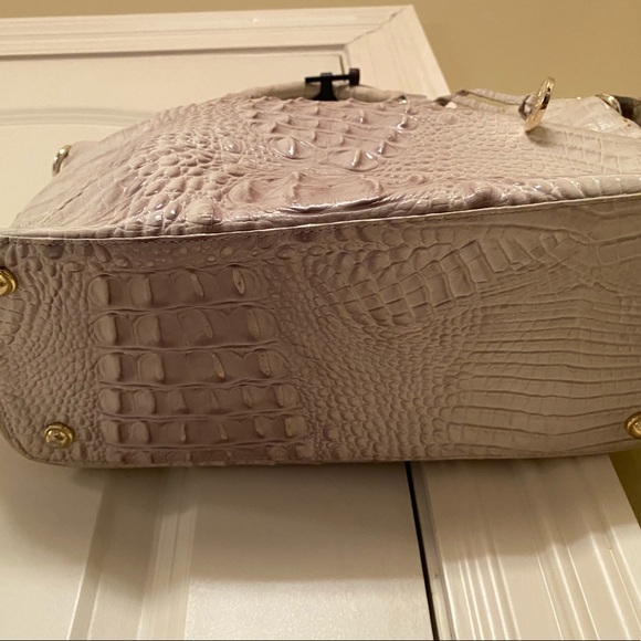 Stunning Brahmin Satchel - Picture 2 of 5